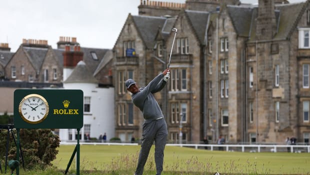 Tiger Woods plays the second hole during the 2015 Open Championship at St. Andrews.